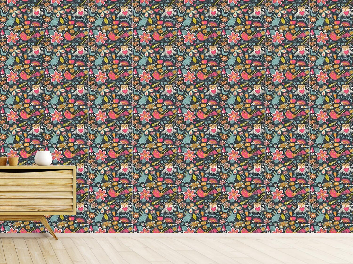 patterned-wallpaper-love-parade-in-the-magic-forest
