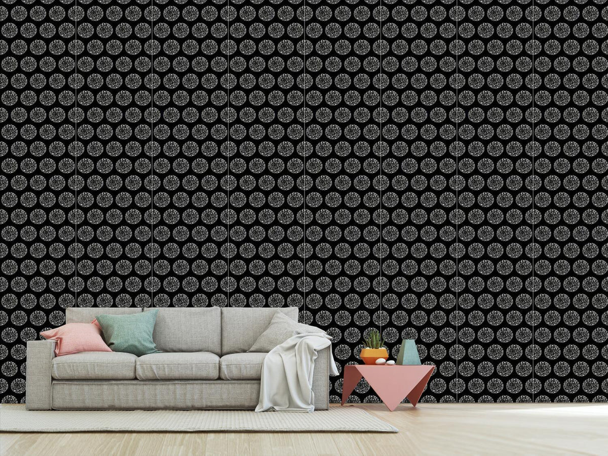 patterned-wallpaper-rhinestone-circles