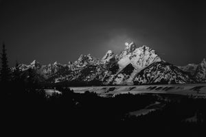 photo-wallpaper-in-the-glow-of-the-full-moon