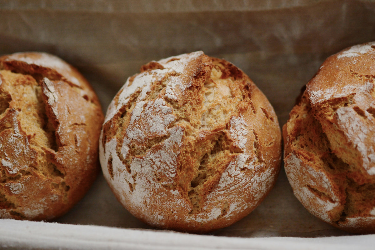 photo-wallpaper-fresh-rye-bread-rolls