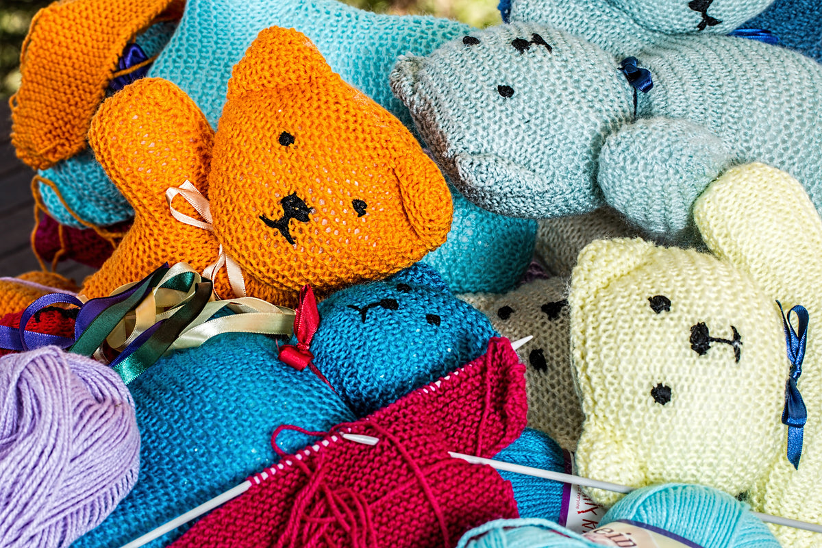 photo-wallpaper-knitted-teddies