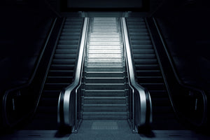 photo-wallpaper-escalator-in-the-dark