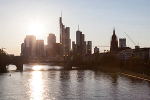photo-wallpaper-sunrise-over-the-financial-metropolis
