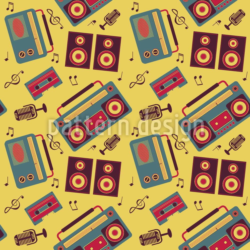 patterned-wallpaper-retro-sound-machines