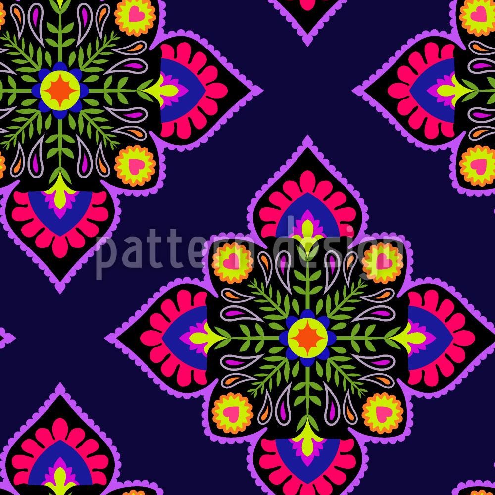 patterned-wallpaper-folklore-to-the-square