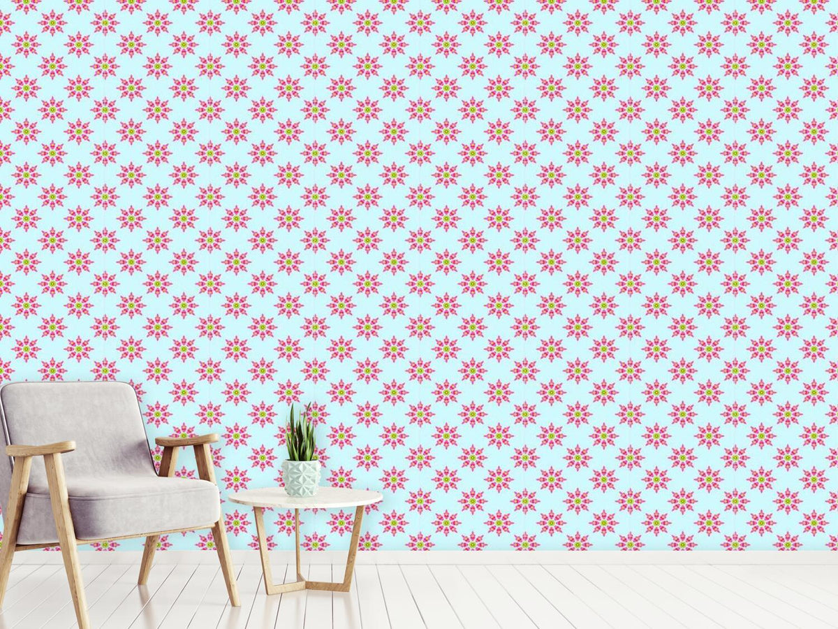 patterned-wallpaper-oriental-florets