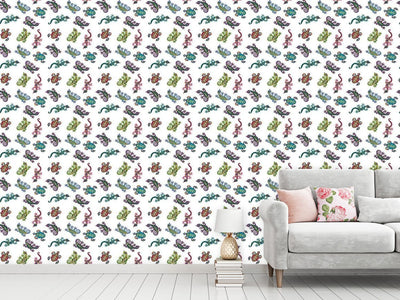 patterned-wallpaper-little-creatures