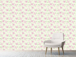 patterned-wallpaper-little-roses