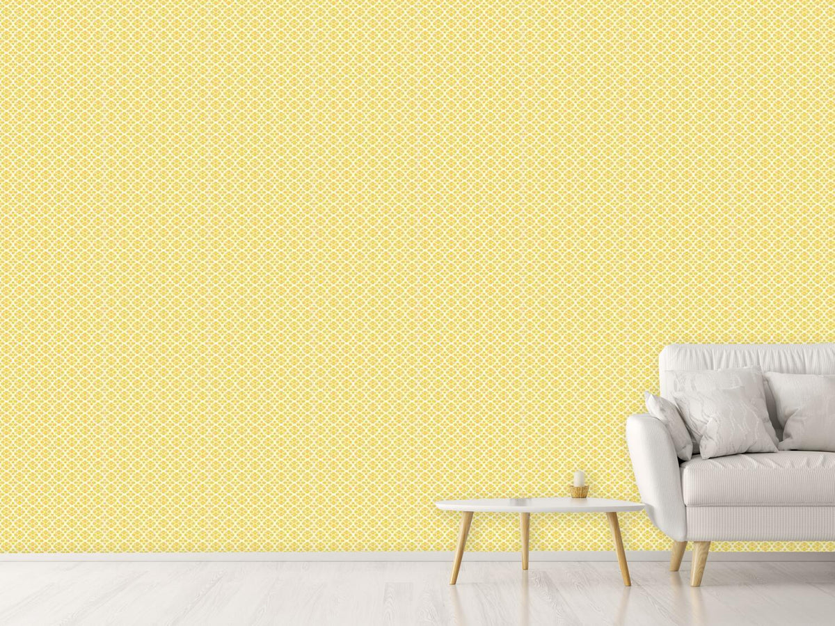 patterned-wallpaper-quatrefoil-in-the-summer