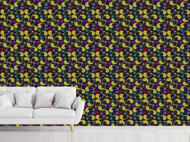 patterned-wallpaper-paisley-and-flower-at-night