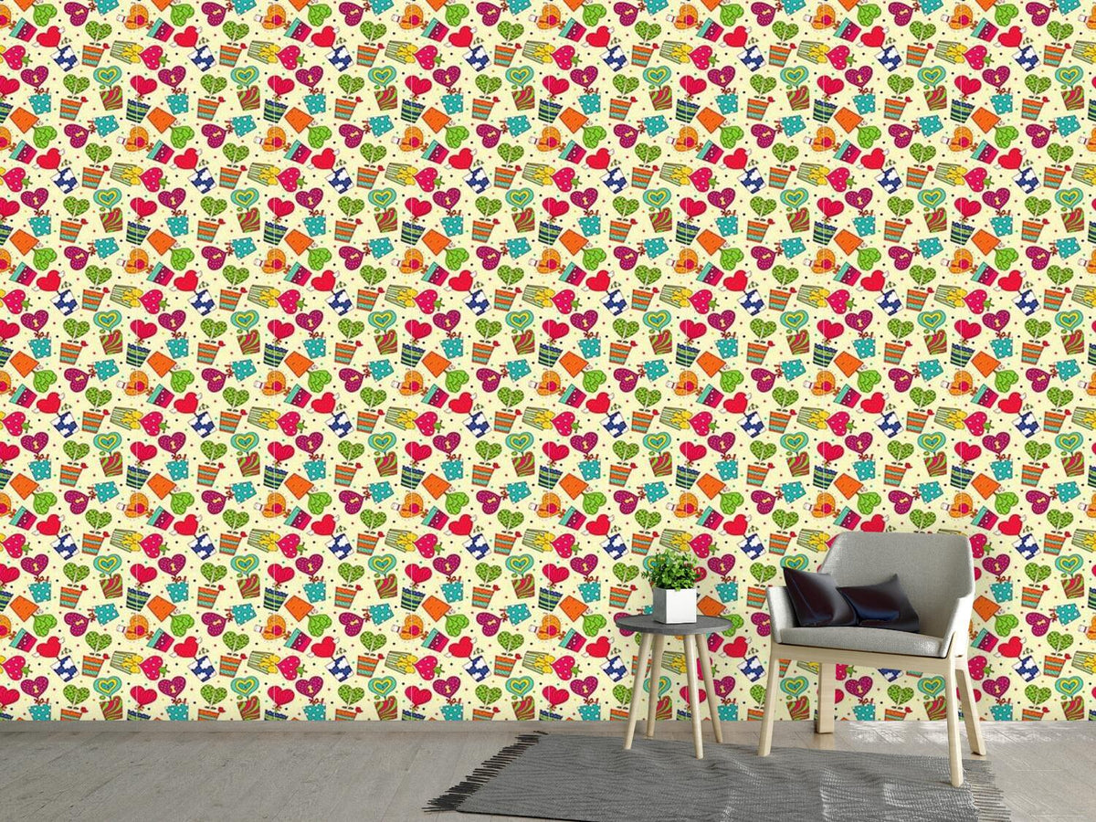 patterned-wallpaper-potted-plants-with-hearts