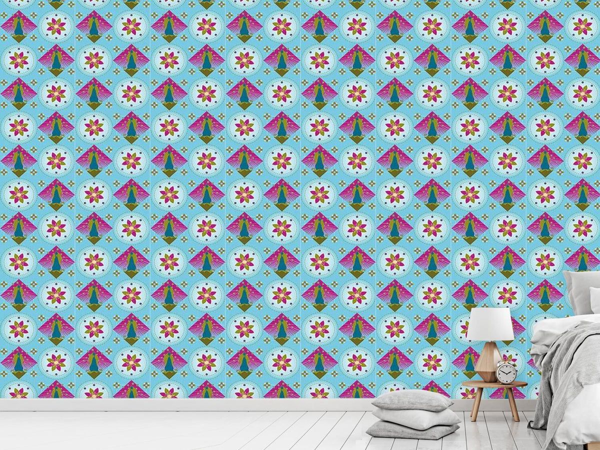 patterned-wallpaper-peacock-and-blossoms