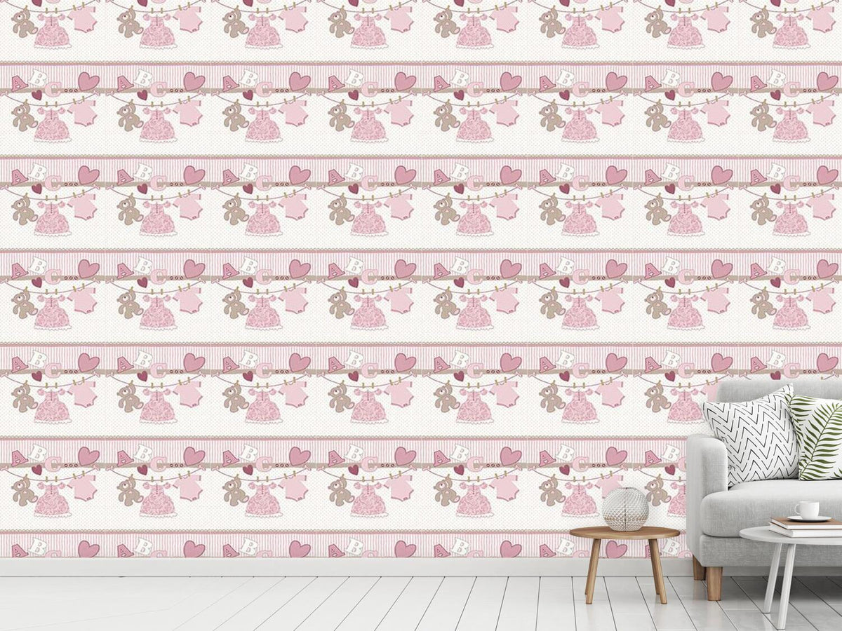 patterned-wallpaper-rosis-mum-has-laundry-day