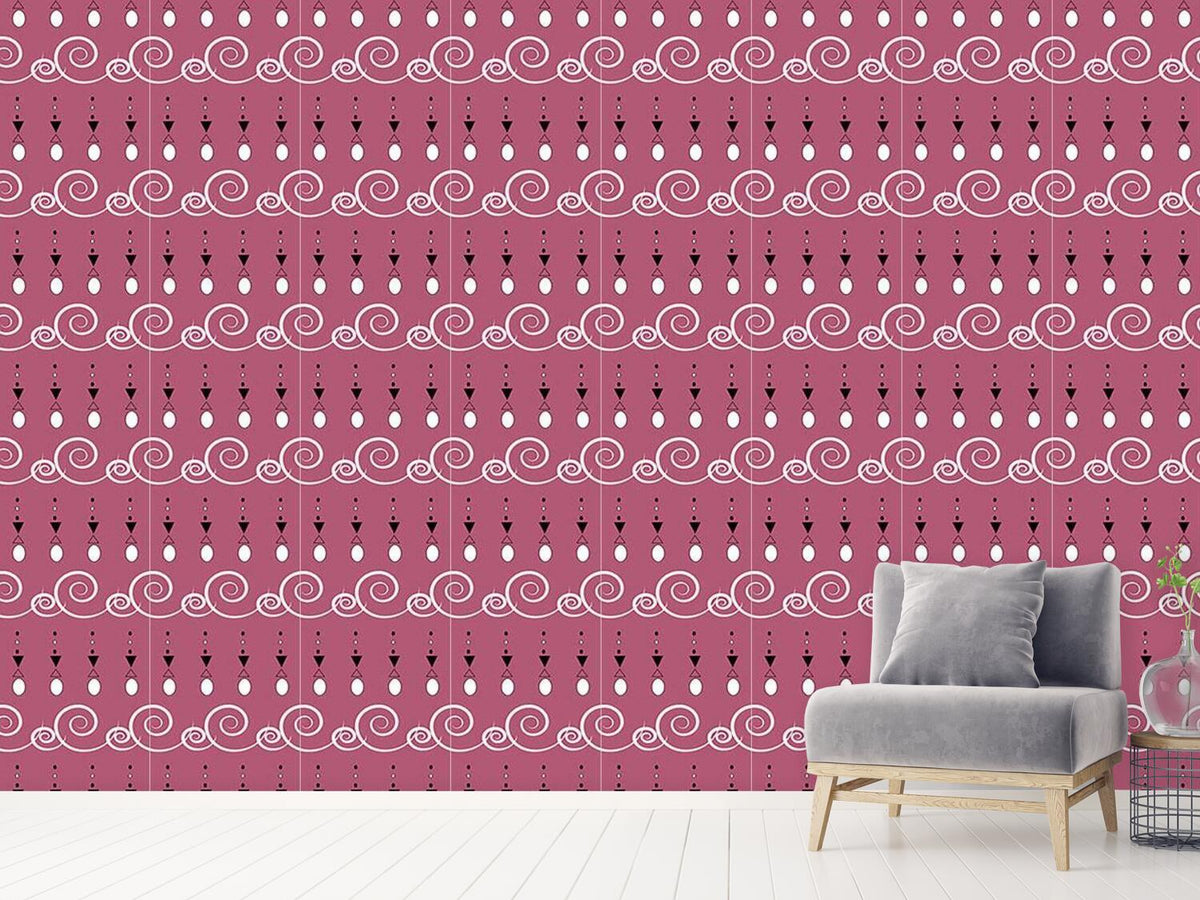 patterned-wallpaper-madame-poirot