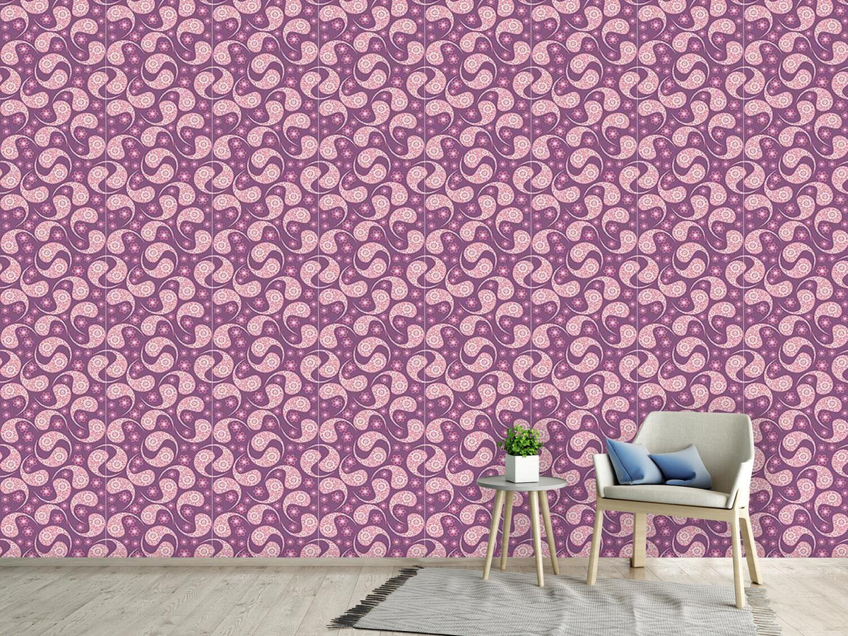 patterned-wallpaper-love-dance-of-the-paisleys