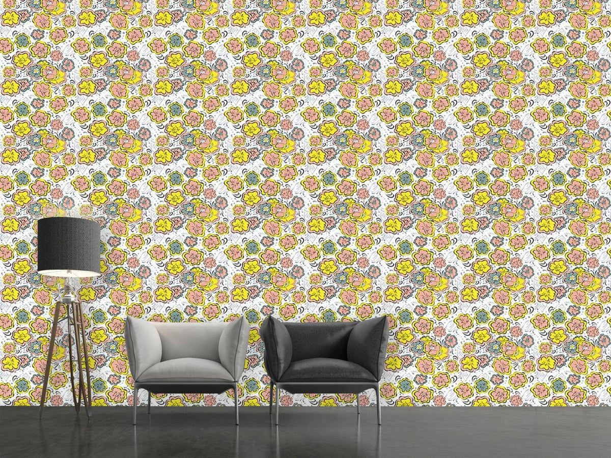 patterned-wallpaper-expressive-flowers