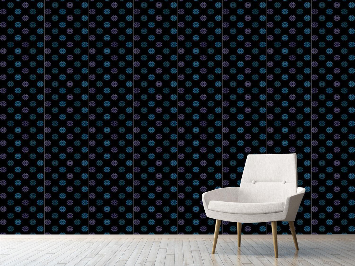 patterned-wallpaper-perhaps-black