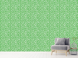 patterned-wallpaper-picking-apples