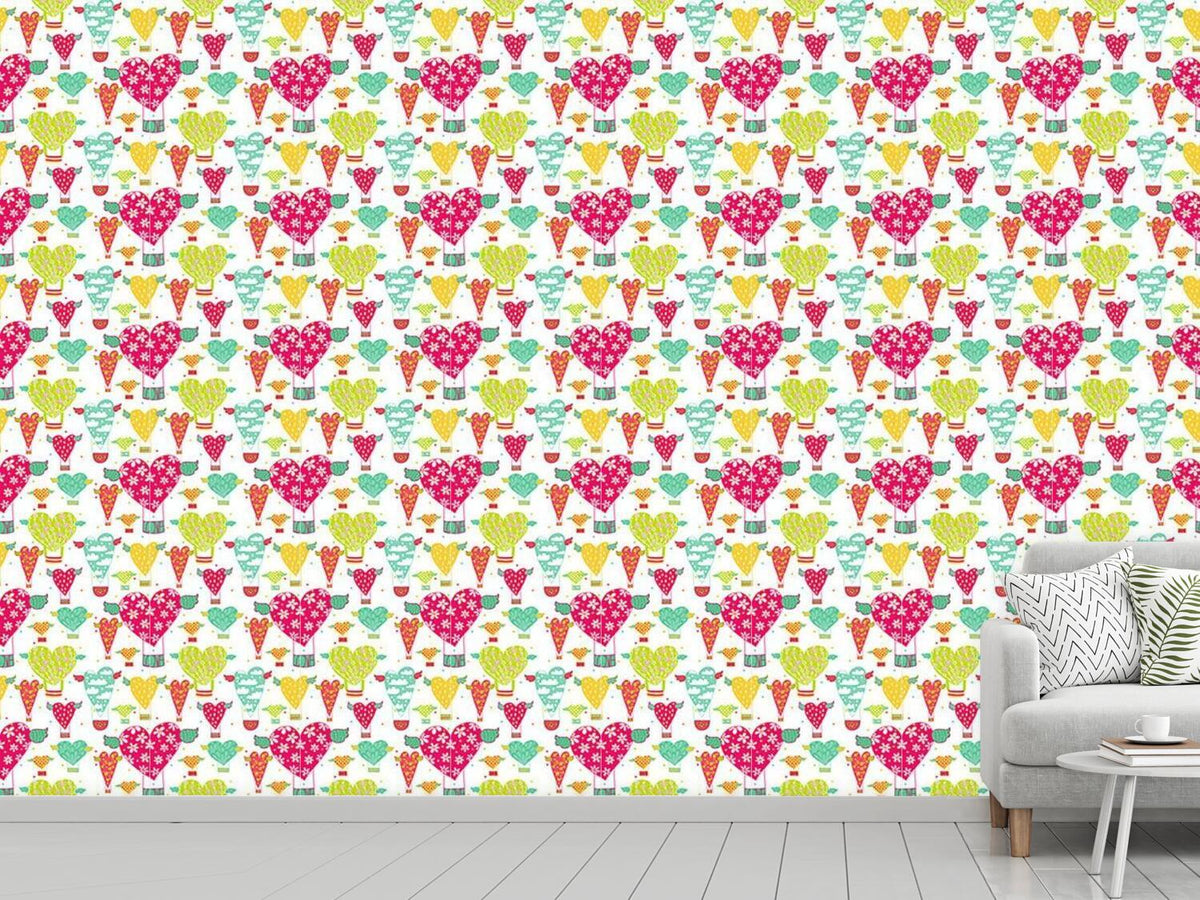 patterned-wallpaper-take-the-heart-balloon