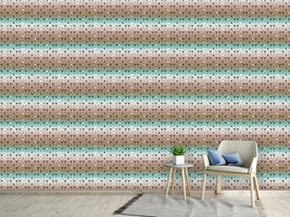 patterned-wallpaper-different-sized-triangles