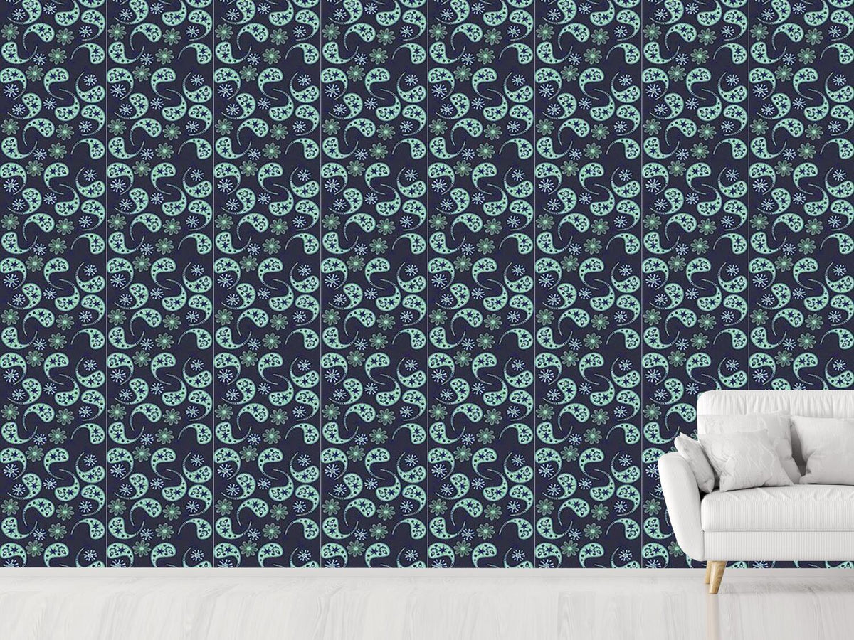 patterned-wallpaper-oh-my-paisley