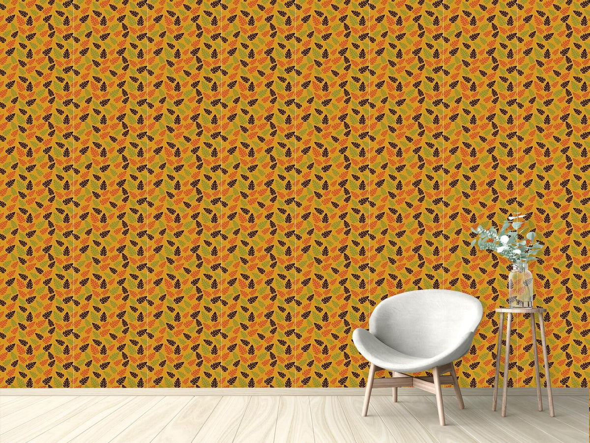 patterned-wallpaper-autumn-leaves-everywhere